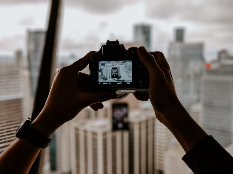 From Lens to Light: Discovering Eco-Friendly Photography Equipment